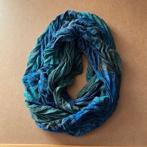 Blue/Green Infinity Scarf